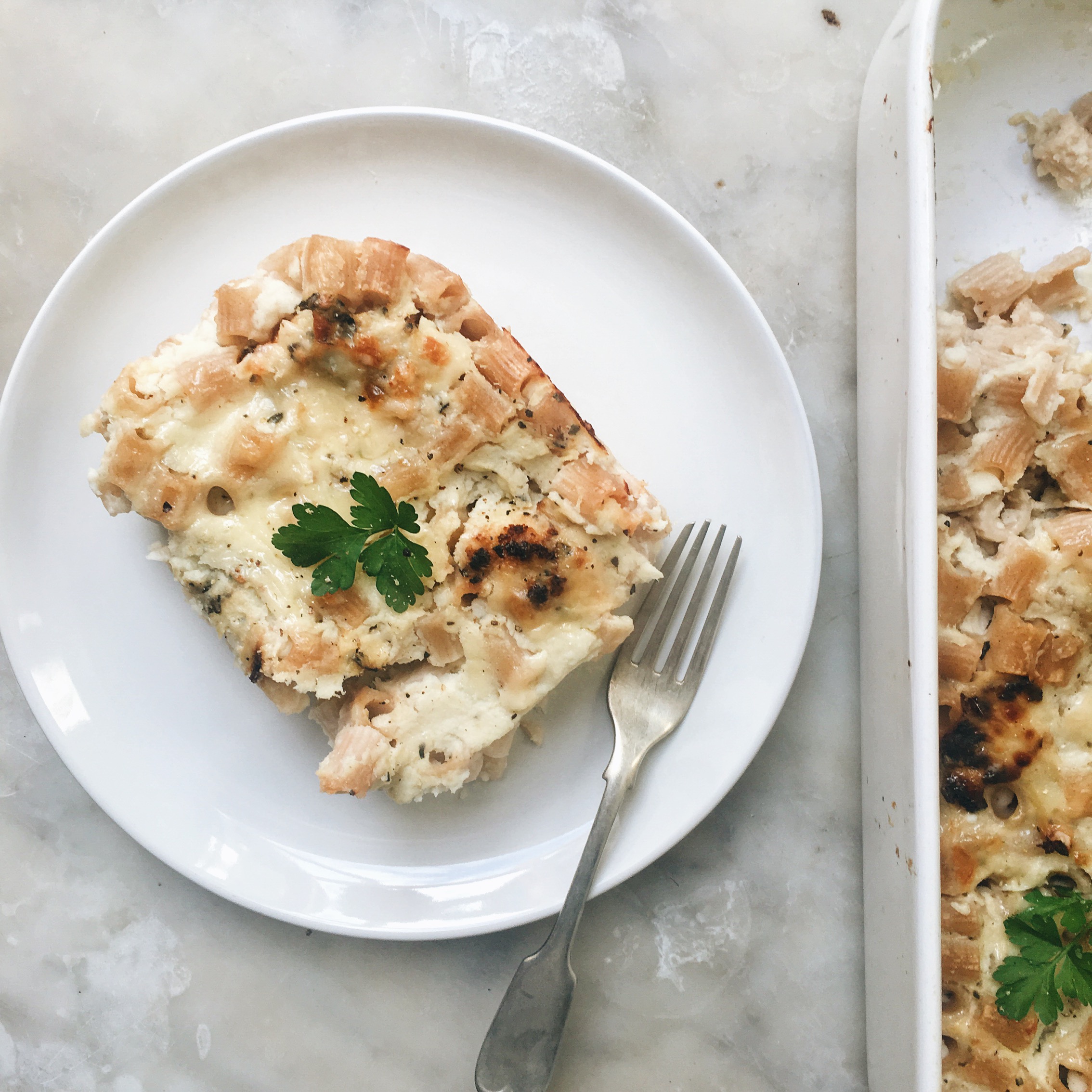 CAULIFLOWER MAC ‘N’ CHEESE WITH ROASTED CAULIFLOWER | The Healthy Hunter