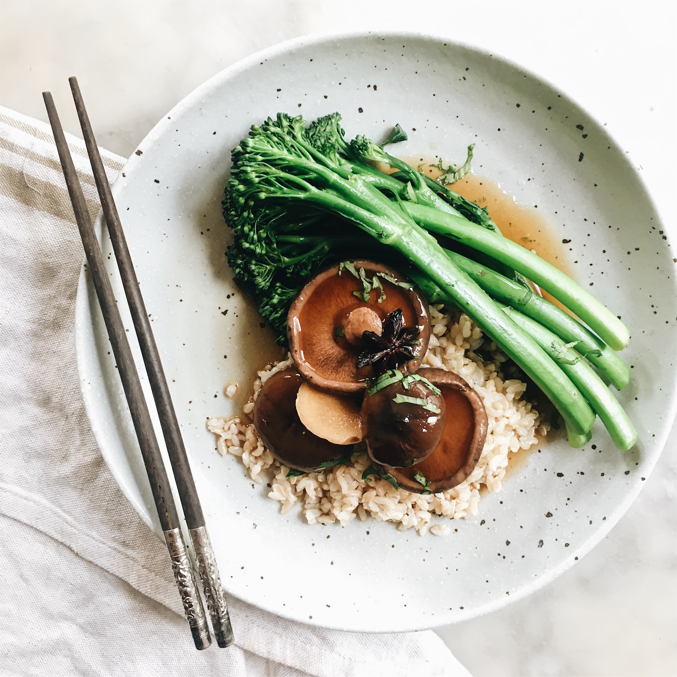 SOY BRAISED SHIITAKE MUSHROOMS WITH GREENS AND BROWN RICE | The Healthy ...